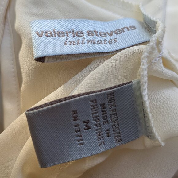 Valerie Stevens Intimates Matching Sheer Nightgown & Robe Pearl Embroidered Sz M - Picture 10 of 15